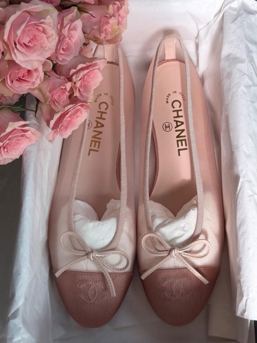 CHANEL Pink Mesh CC Logo Bow Tie Ballet Flat Shoes